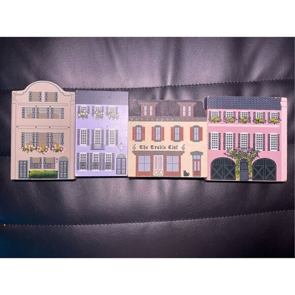 1993 Charleston Rainbow Row Wooden Buildings - Picture 1 of 9